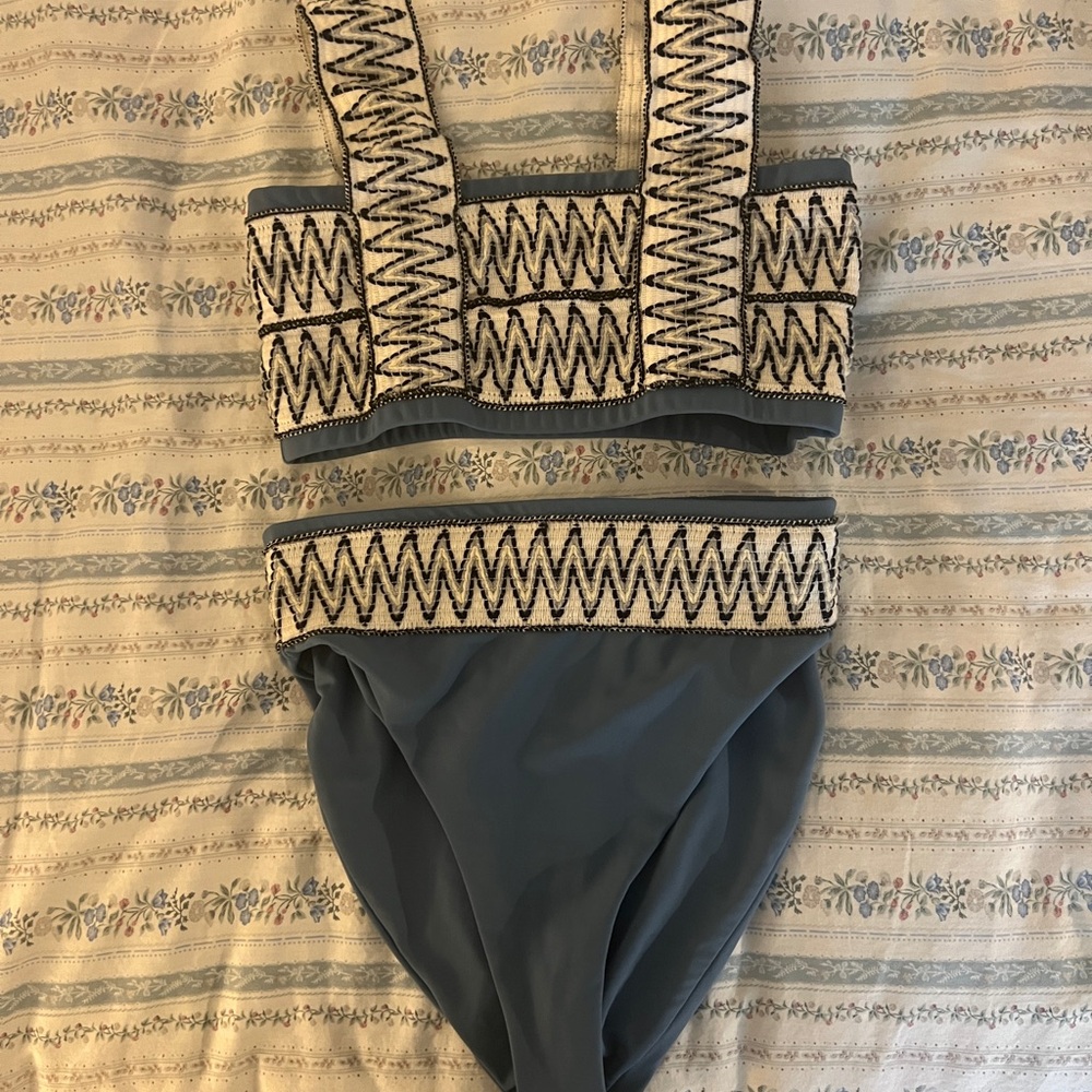 Zigzag Patterned One Piece